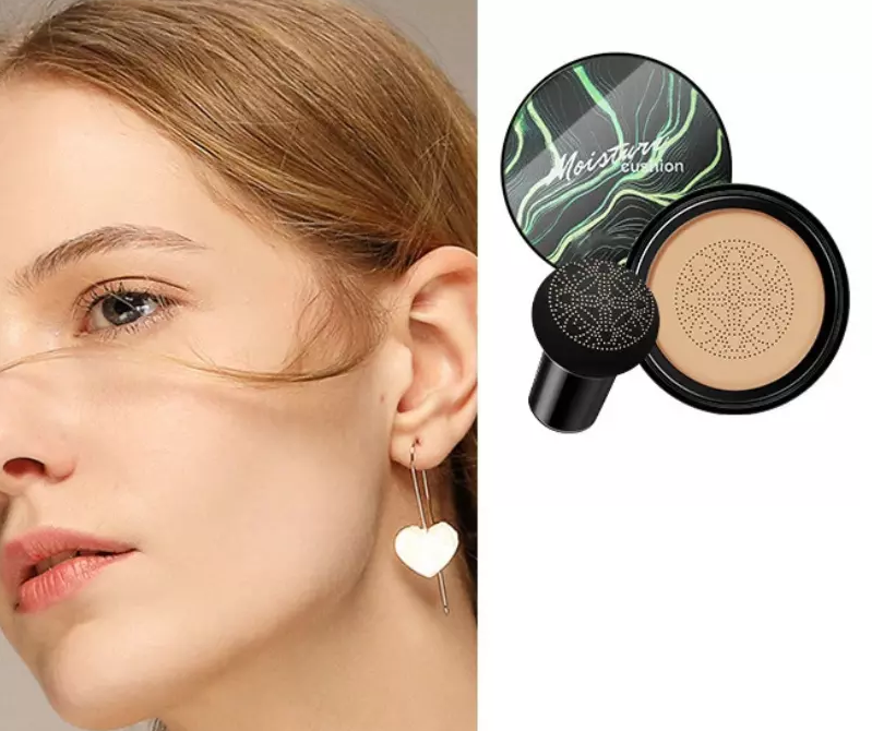 Base de maquillaje SilkyCream CC + Brocha de Regalo (1 + 2 GRATIS)